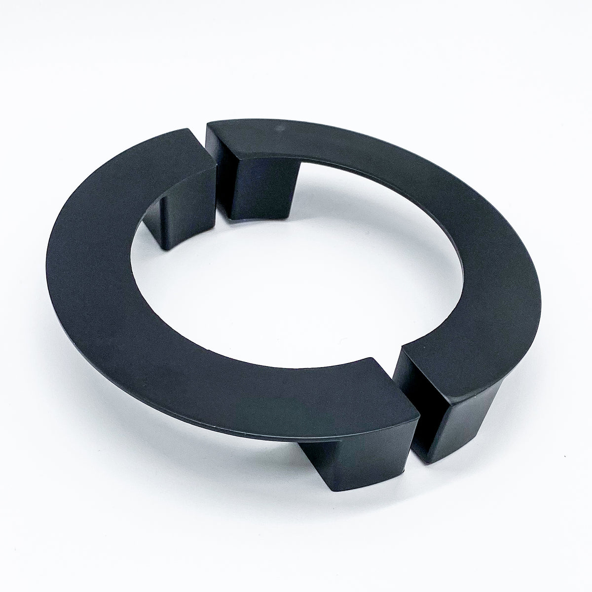 Black Large C-shaped half moon handle