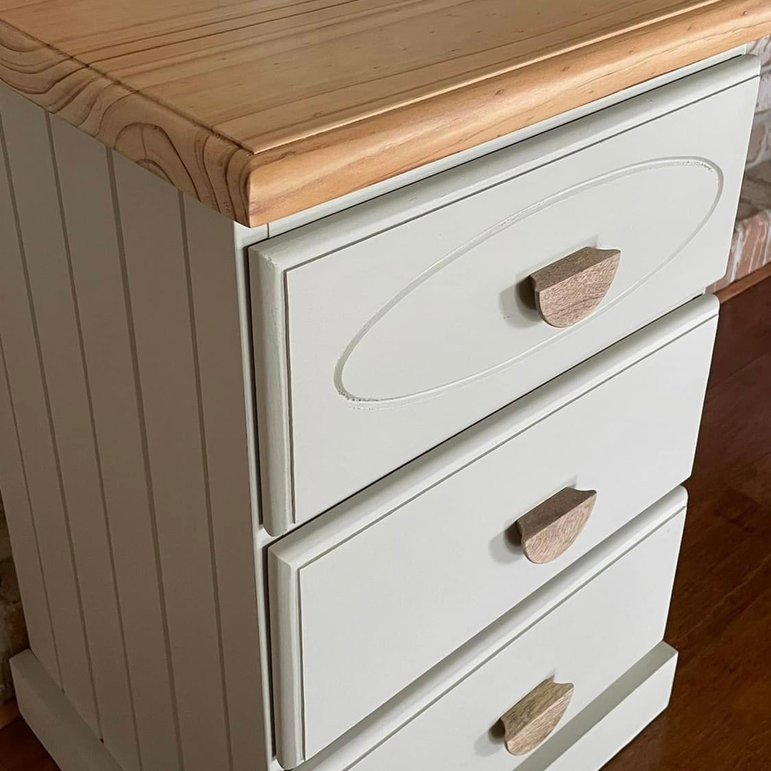 Half moon timber handles