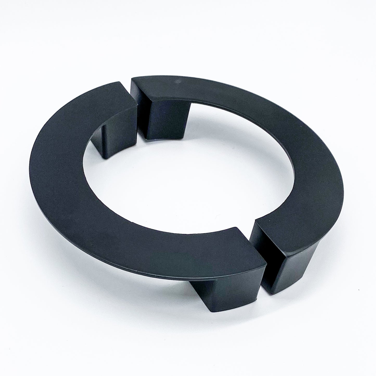 Black Large C-shaped half moon handle
